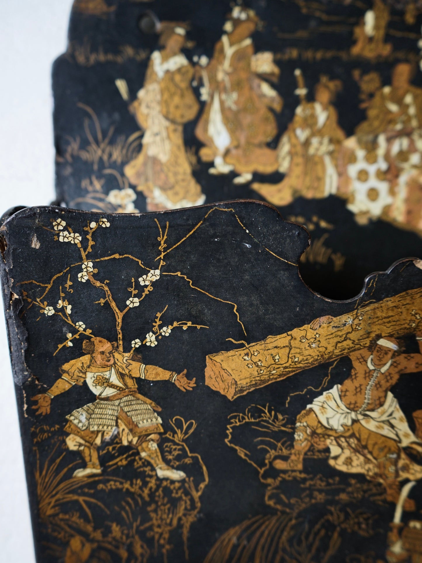Porte-courrierà décor japonisant Napoléon III