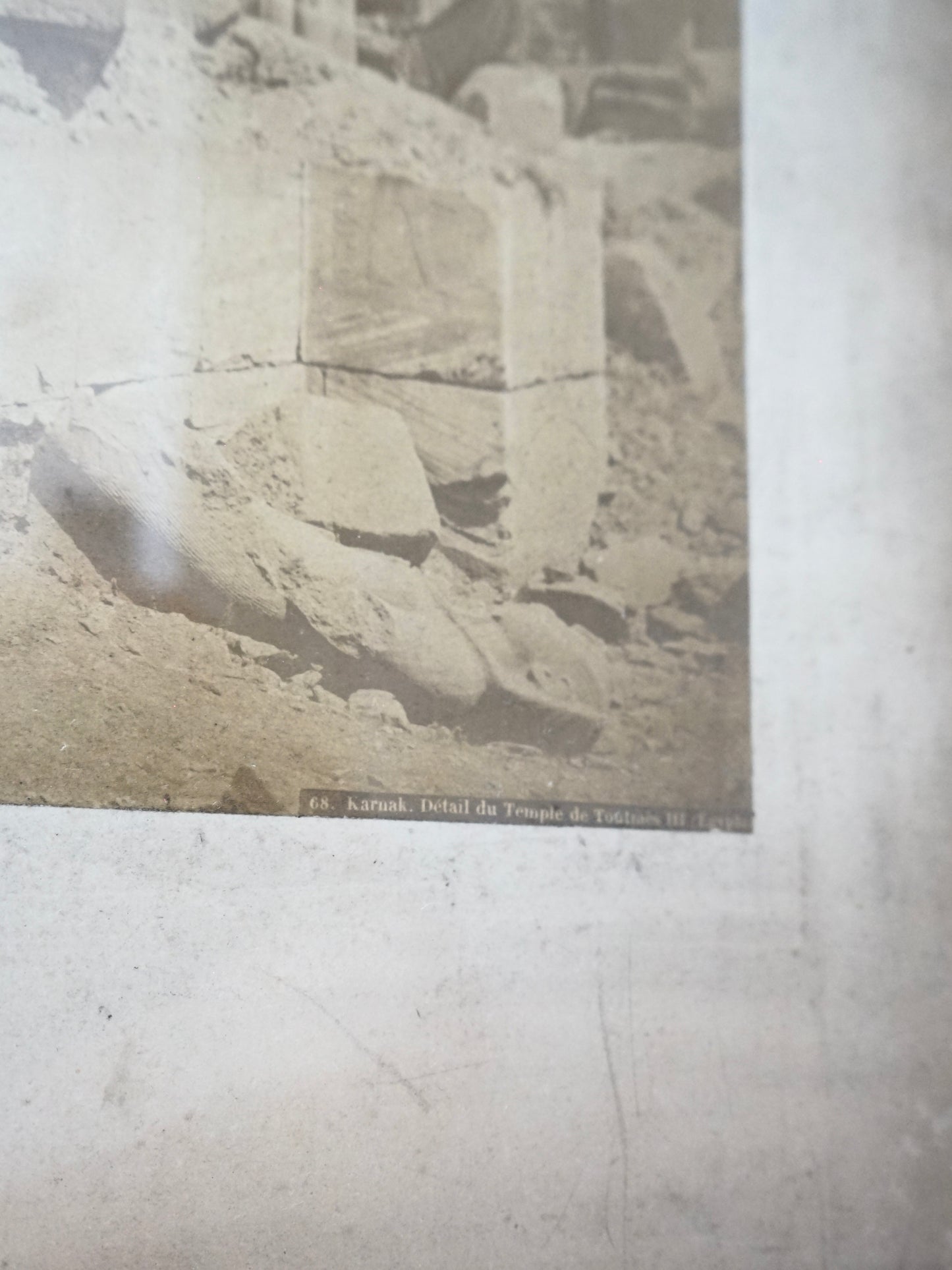 Photographie du Temple de Toutmès III par Félix Bonfils