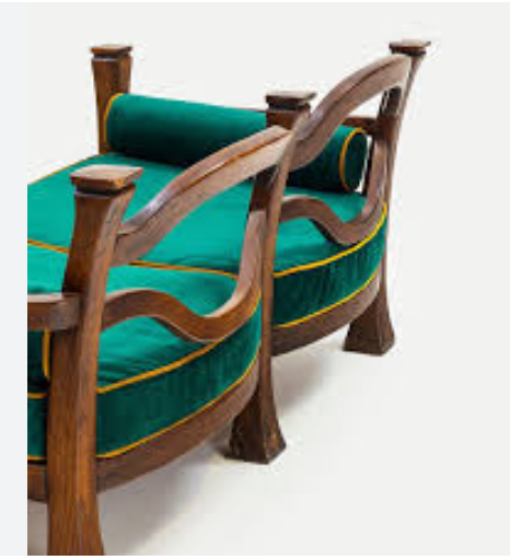 Sofa moderniste en bois exotique