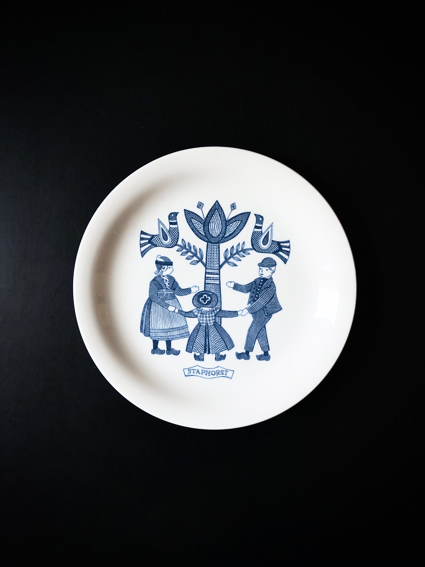 Lot de 5 assiettes vintage en porcelaine Royal Sphinx Maastricht.