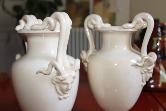 Paire de vases Manufacture Vieillard